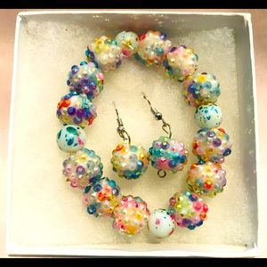 MULTI COLORED GLASS BEADED BRACELET AND EARRINGS SET